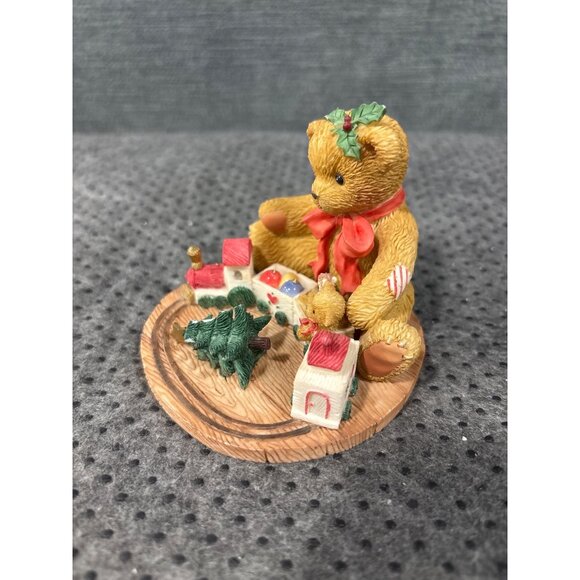 Cherished Teddies "Terry" Figurine Christmas Scene Train & Tree 2001 Collectible - Picture 2 of 8